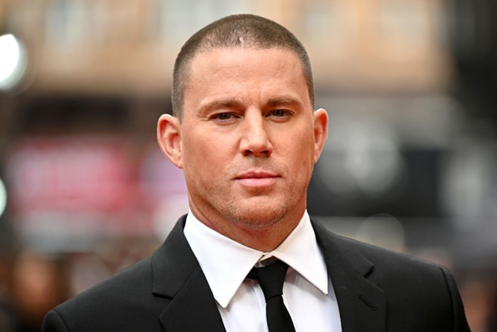 THE TRASH REPORT: Election Week Jitters, Celebrity Breakups, and Guerrilla Marketing Campaigns and the Basic Bitches They Work On (Me!)